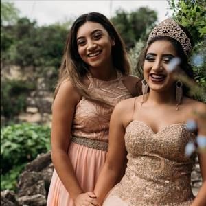 Meet your Posher, Daniela